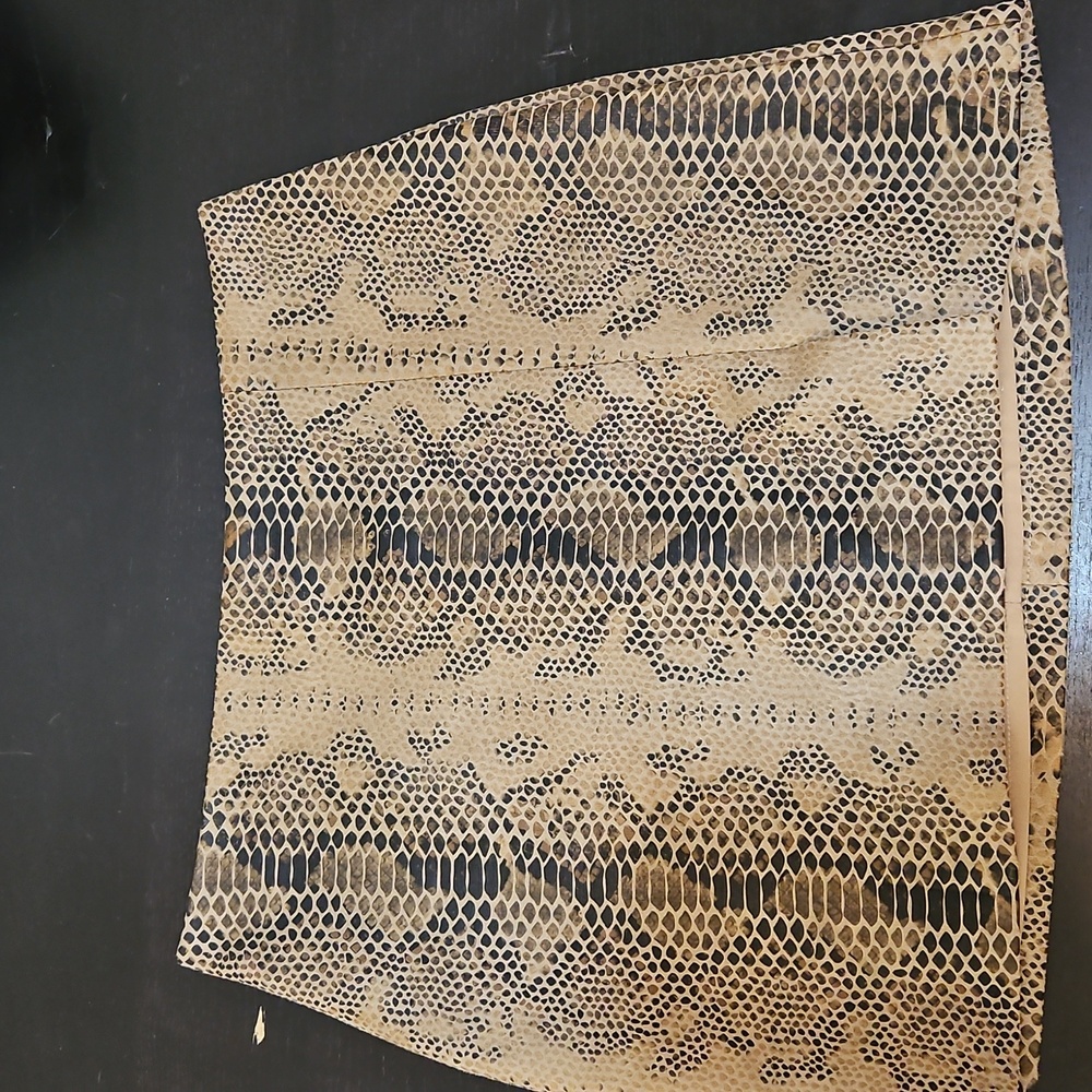 House of Harlow 1960 Snake Print Mini Skirt
